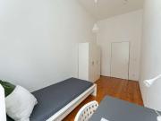 Helles Zimmer zur Miete in 3 Zimmer Wohnung in Mitte, Berlin