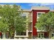 Henderson, prime location 2 bedroom, Apartment. Parking...