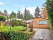 Hendon Wood Lane, Mill Hill, 2 Bedroom Bungalow
