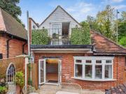 Henley Road, Marlow, 2 Bedroom Cottage