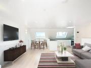 Henniker Mews, Chelsea, 4 Bedroom Maisonette