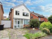 Henson Close, Birstall, 3 Bedroom Detached