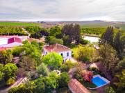 Herdade com casa centenária exclusiva com Água da Edia e...