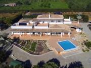 Herdade moderna em Luz de Tavira