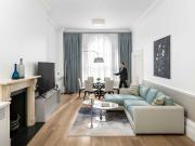 Herfort Street, London W1J, 2 bed flat to rent, £30,000...