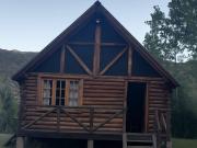 Hermosa cabaña de tronco en Las Vegas Potrerillos