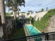 HERMOSA CASA 4 DORM 306 MTS CUB APROX 2 Plantas Gr...