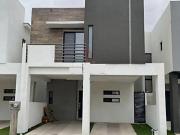 HERMOSA CASA A 5 MIN DE UVM CHIHUAHUA