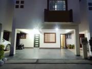 Hermosa casa a espaldas del TSM, lista para habitar