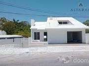 HERMOSA CASA A LA VENTA! CON EXCELENTE UBICACION, LOMA...