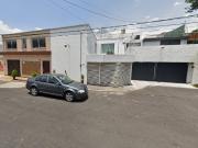 HERMOSA CASA ADJUDICADA A LA VENTA EN MILITAR MARTE...