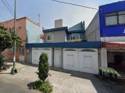 HERMOSA CASA ADJUDICADA EN VENTA EN INDUSTRIAL GAM