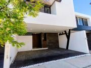 HERMOSA CASA AL NORTE DE AGUASCALIENTES