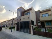 Hermosa casa ampliada