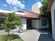 Hermosa Casa Amueblada en RENTA en JURICA!