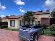 Hermosa casa campestre con excelente ubicación en Chía