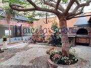 HERMOSA CASA CON 10 HABITACIONES INDEPENDIENTES, C/U CON...