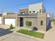 HERMOSA CASA CON ALBERCA EN TIJUANA