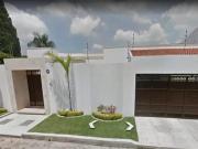 HERMOSA CASA CON ALBERCA EN VENTA DE REMATE EN CUERNAVACA