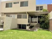 Hermosa casa, con excelentes acabados, de oportunidad!