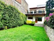 HERMOSA CASA CON JARDÍN, 3 RECÁMARAS, LA PRINCIPAL CON...