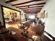 Hermosa casa con Jardin, en excelente zona de tranquilidad!