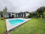 Hermosa Casa con piscina y gran jardín en Fundo Cieneguilla