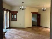 Hermosa casa con vigilancia en Vista hermosa