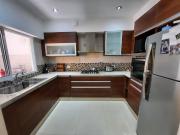 HERMOSA CASA CONSTRUCCIÓN DE PRIMERA CALIDAD DOS...