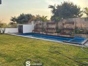 HERMOSA CASA DE 1 NIVEL EN FRACCIONAMIENTO LOMAS DE COCOYOC