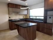 Hermosa casa de 4 recamaras con roof garden. Residencial...