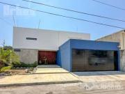 HERMOSA CASA DE $5.8 MILL EN VENTA O RENTA EN CAMPECHE
