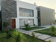 Hermosa Casa de Campo en Condominio Arenas –...