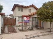 Hermosa Casa de Dos Pisos, 3 Dormitorios, 3 Baños, Villa...
