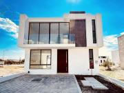 Hermosa Casa de Lujo, en Venta en privada en Juriquilla,...