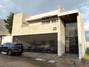 HERMOSA CASA DE OPORTUNIDAD EN JARDINES DEL CAMPESTRE,...