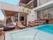 Hermosa casa de playa completamente diseñada por...