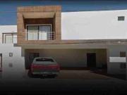 Hermosa Casa de Recuperación Bancaria en Saltillo...