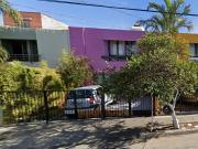 Hermosa casa de Remate Bancario en Fraccionamiento...