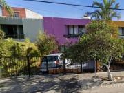 Hermosa casa de Remate Bancario en Fraccionamiento...
