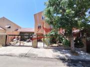 Hermosa Casa de Tres Pisos con 6 Dormitorios, 4 Baños,...