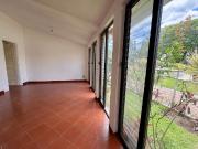 Hermosa casa de Un nivel en Renta dentro de...