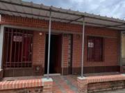 Hermosa casa de un nivel para la venta en Cartago