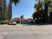 Hermosa Casa de un solo nivel en uno de los condominios...