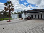 HERMOSA CASA DE UNA PLANTA A ESTRENAR EN PUEMBO DENTRO...