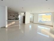 Hermosa Casa de una planta con Roof Garden