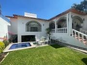 hermosa casa de una sola planta en el corazón de Cuernavaca