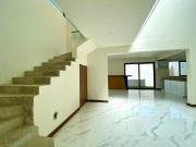 Hermosa casa dentro de coto Santa Fe en Bugambilias