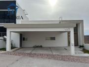 Hermosa Casa en Altozano