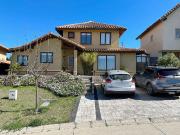 Hermosa Casa en Arriendo 4D3B 378m2 Total 172m2 Útil,...